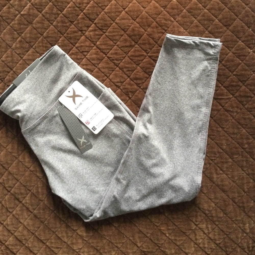 Gametime Capri Leggings, M, NWT